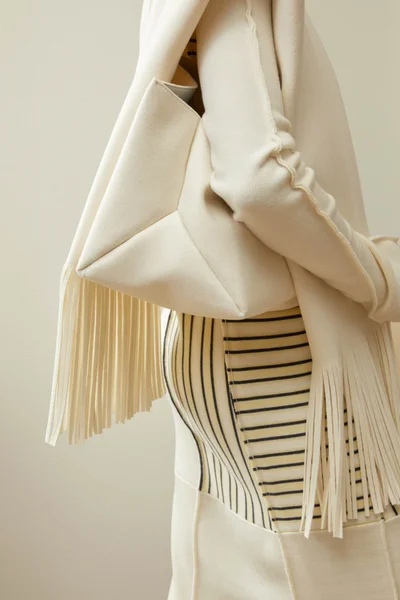 Look 37